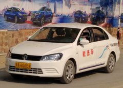 学车,良好的驾驶习惯要从驾校开始培养