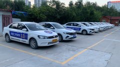 在郑州驾校学车考驾照需要多少钱？