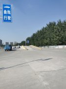 倒车入库靠天靠地还是自己！