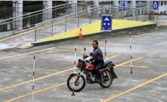 摩托车驾照怎么考？需要居住证吗？