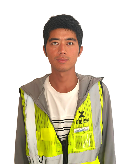 英才驾校东建材校区何教练