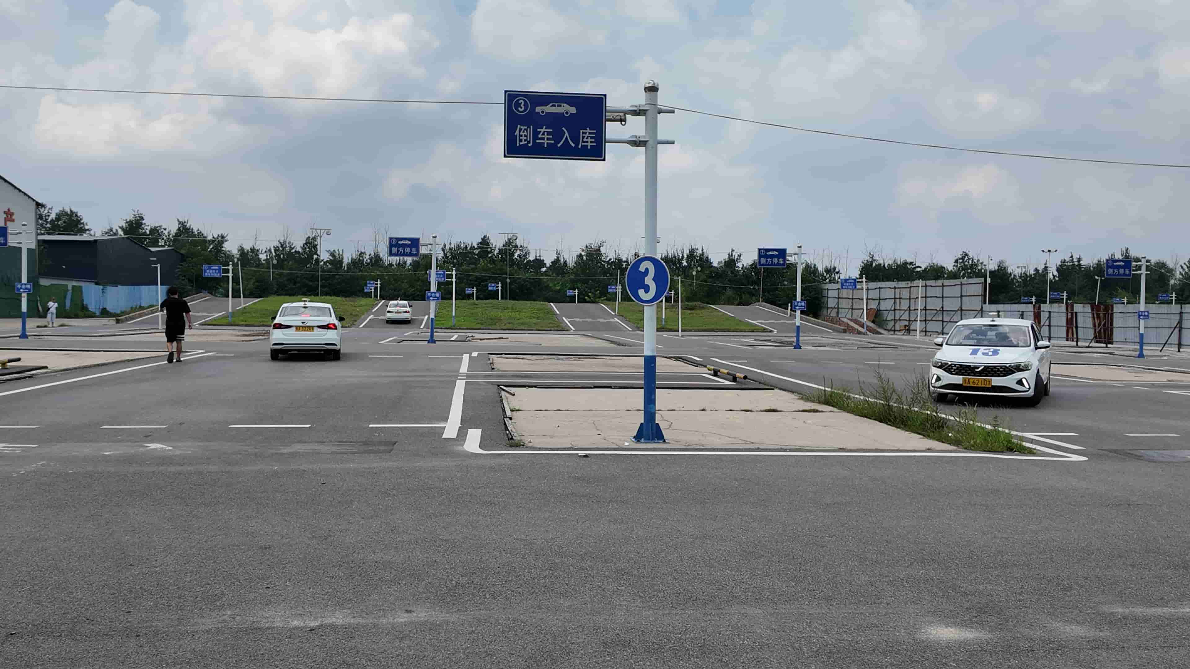 郑州学车真正靠谱的驾校是什么样？看完你就懂了